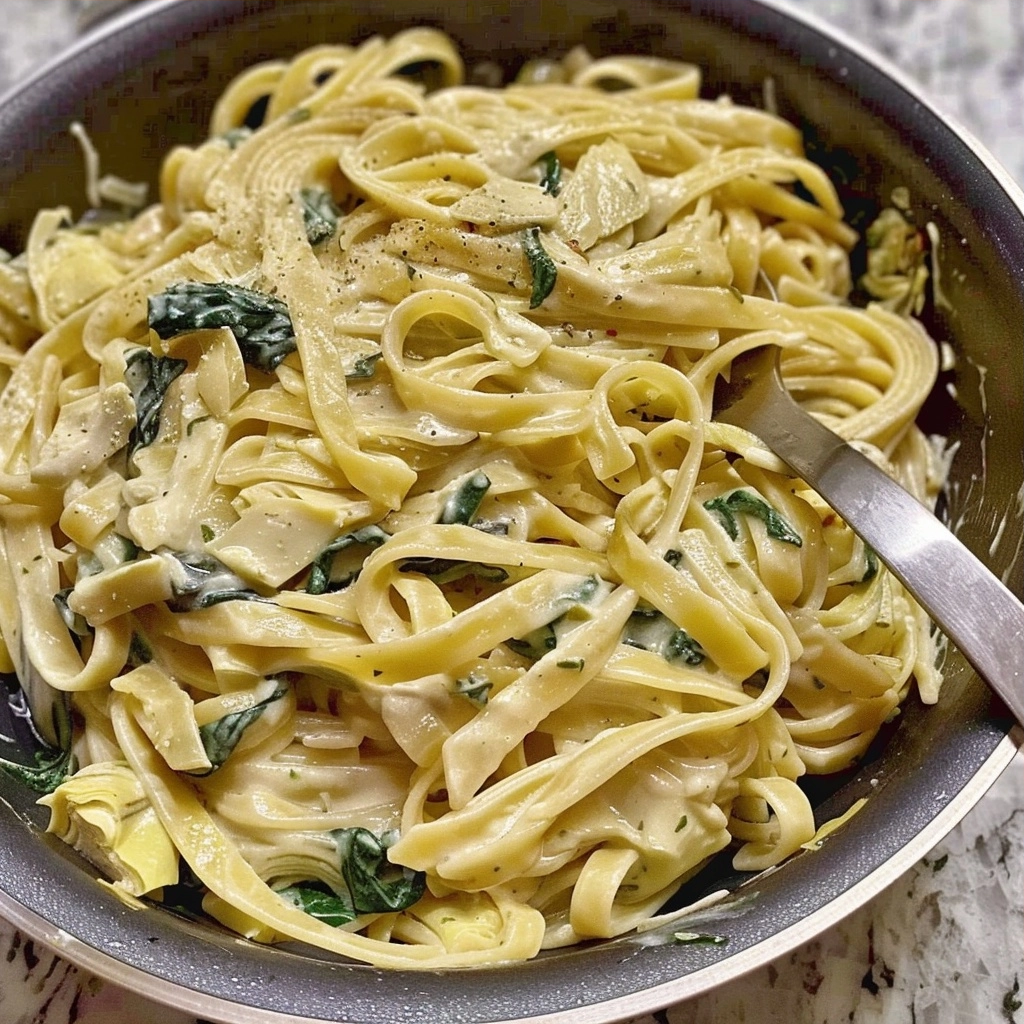Creamy Spinach Artichoke Pasta for Easy Weeknight Dinners